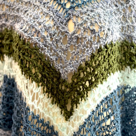 HANDMADE by designer Amity Joy, knit cape in muted tones. One Size fits all. - Picture 7 of 10